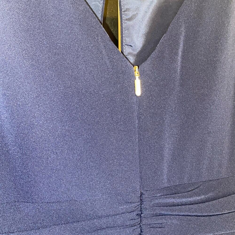 Trina Turk keyhole fully lining - Picture 6 of 15